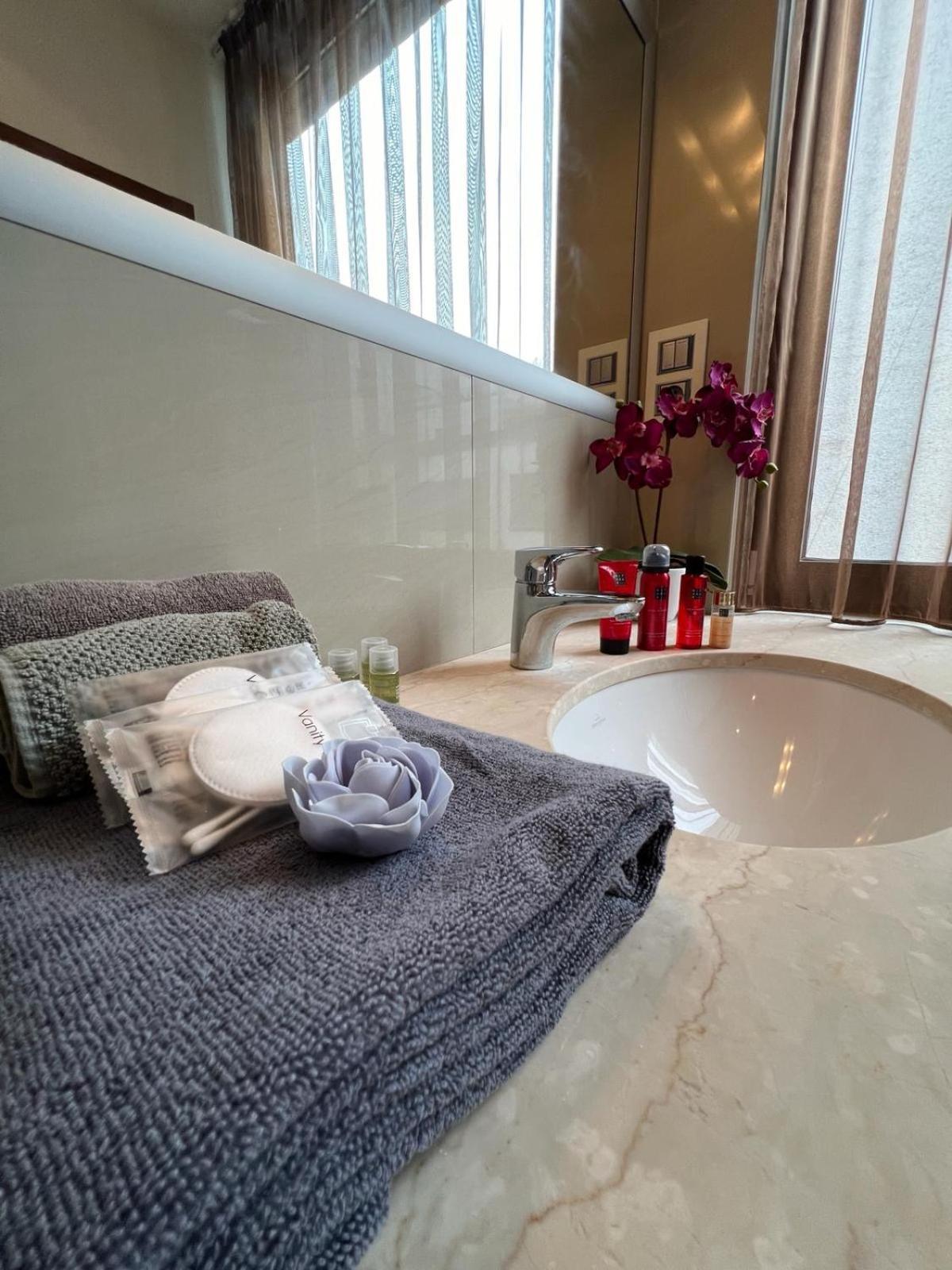 Revon Business Apartment 50 Dunajska Bratislava Dış mekan fotoğraf