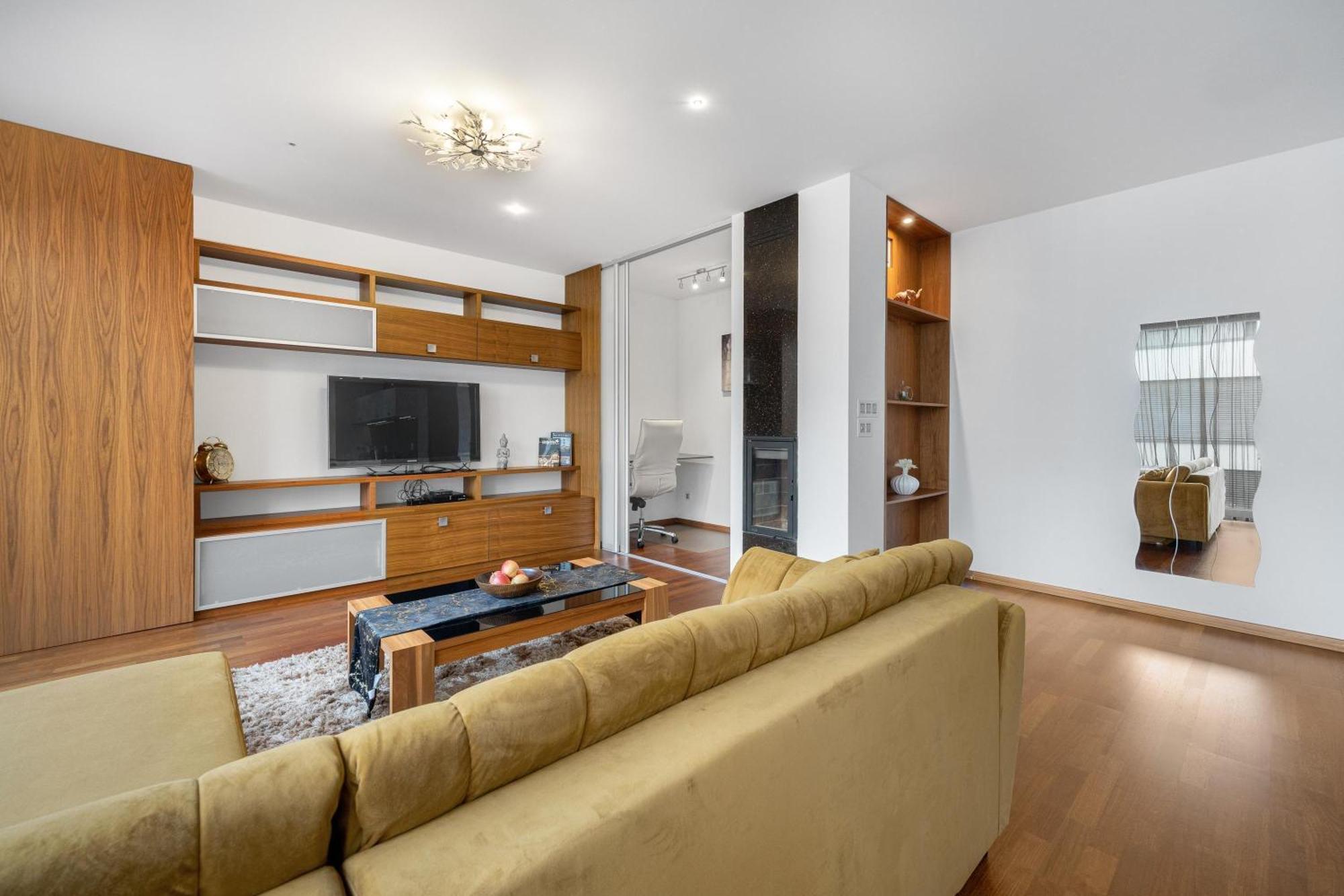Revon Business Apartment 50 Dunajska Bratislava Dış mekan fotoğraf